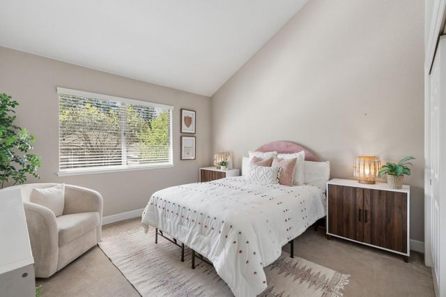 819 Falcon Ave, Davis, CA 95616