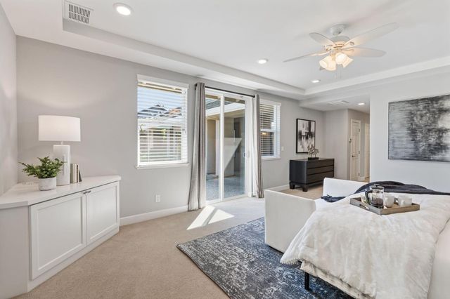 819 Falcon Ave, Davis, CA 95616