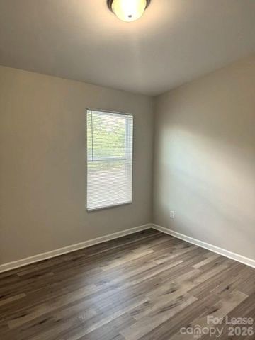 13732 Calloway Glen Drive, Charlotte, NC 28273