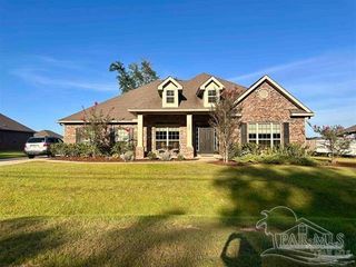 320 Nowak Rd, Cantonment, FL 32533