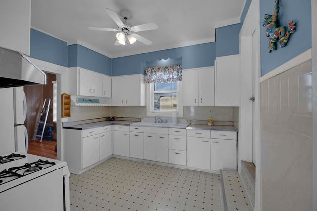 3333 Union Avenue, Steger, IL 60475