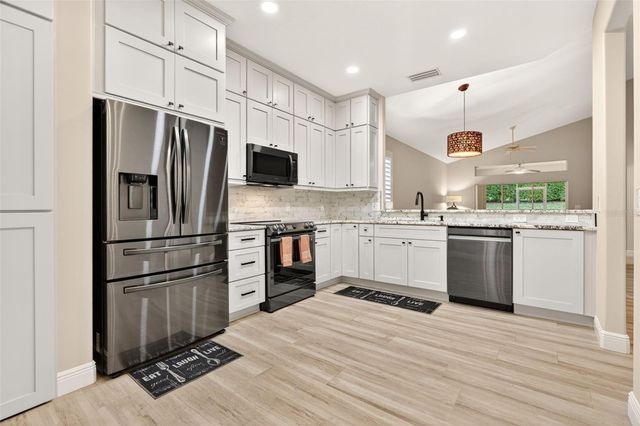 842 W SILVER MEADOW LOOP, Hernando, FL 34442