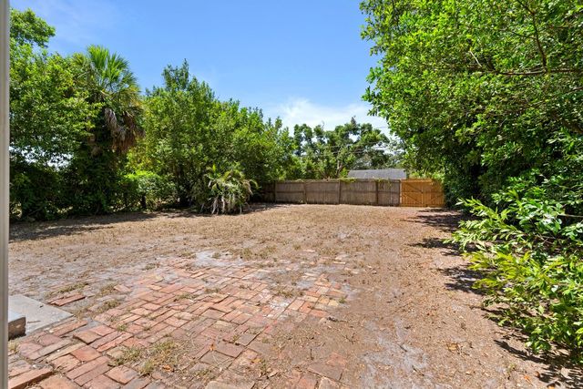 4654 13TH AVENUE S, St Petersburg, FL 33711
