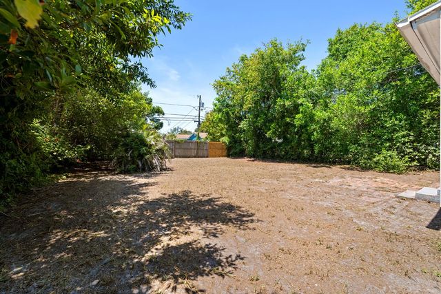 4654 13TH AVENUE S, St Petersburg, FL 33711