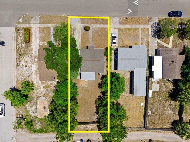 4654 13TH AVENUE S, St Petersburg, FL 33711