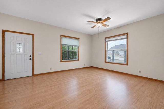 1722 Ellis Blvd NW, Cedar Rapids, IA 52405