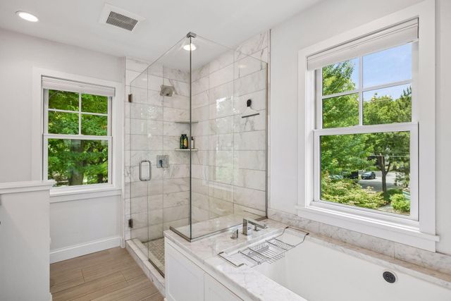 5256 Vincent Avenue S, Minneapolis, MN 55410