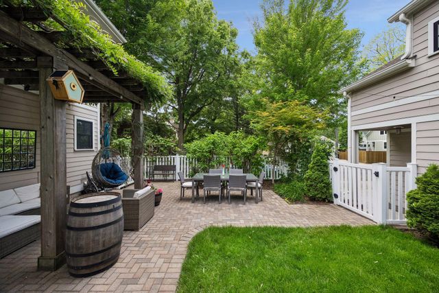 5256 Vincent Avenue S, Minneapolis, MN 55410