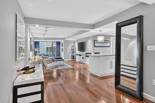 165 Tremont St 804, Boston, MA 02111