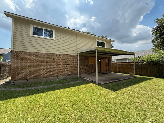 2301 King Street, Houston, TX 77026