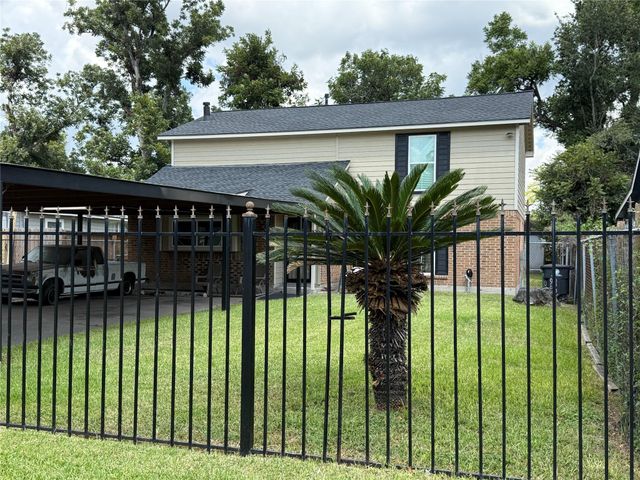 2301 King Street, Houston, TX 77026