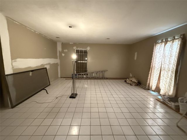 2301 King Street, Houston, TX 77026