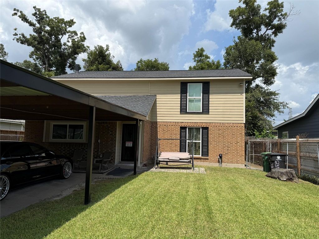 2301 King Street, Houston, TX 77026