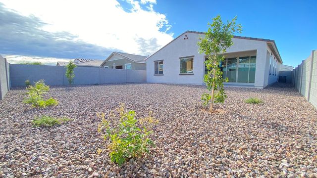 9824 E Satellite Drive, Mesa, AZ 85212