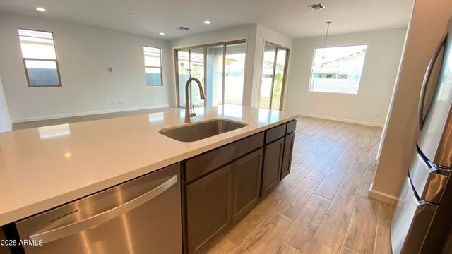 9824 E Satellite Drive, Mesa, AZ 85212