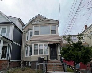 25 Maple Ave, Irvington Twp., NJ 07111