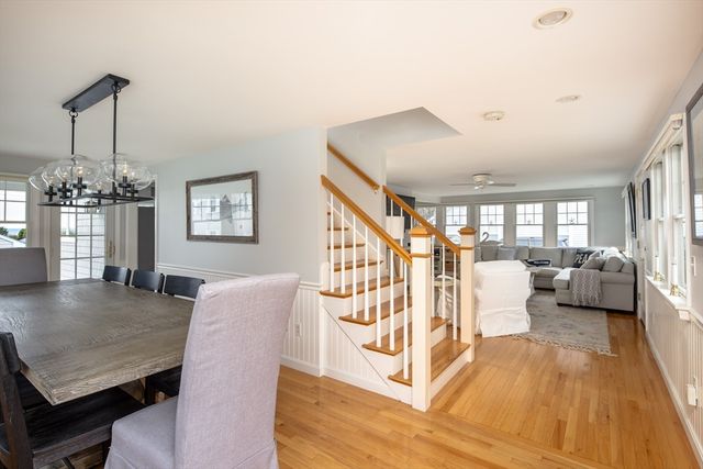 7 Mattakiset Rd, Mattapoisett, MA 02739