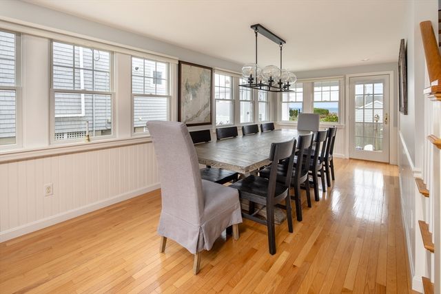 7 Mattakiset Rd, Mattapoisett, MA 02739