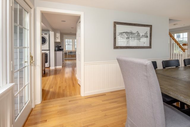 7 Mattakiset Rd, Mattapoisett, MA 02739