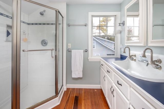 7 Mattakiset Rd, Mattapoisett, MA 02739