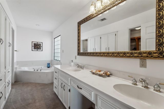 221 Kokomo Run, Point Blank, TX 77364