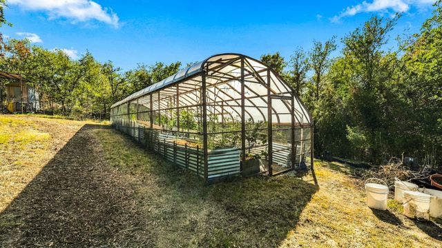136 N Bronco Court, Springtown, TX 76082