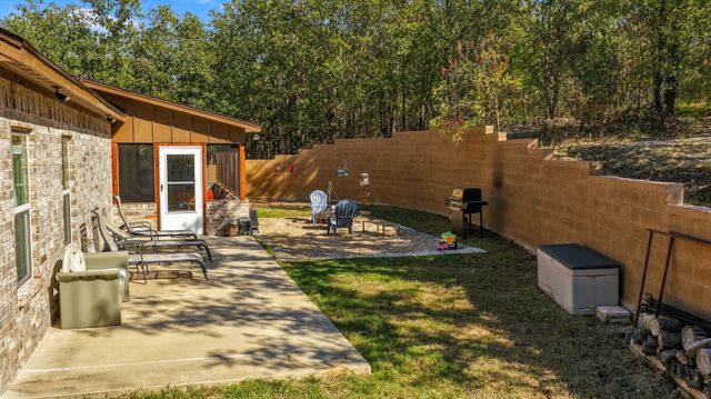 136 N Bronco Court, Springtown, TX 76082