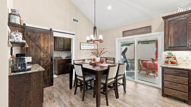 136 N Bronco Court, Springtown, TX 76082