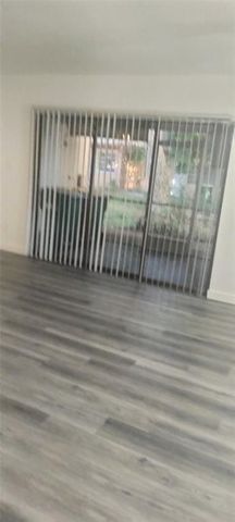 58 Spinning Wheel Lane 58, Tamarac, FL 33319