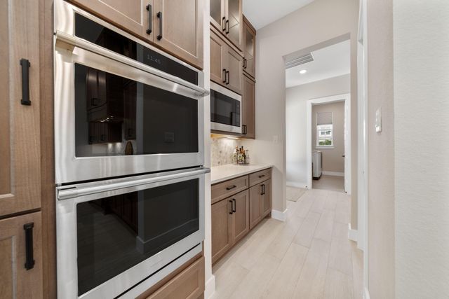 10830 White Mangrove Drive, Cypress, TX 77433