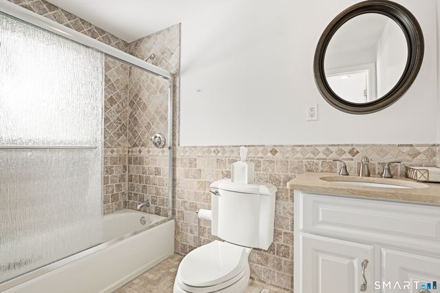 74 Black Rock Turnpike, Redding, CT 06896