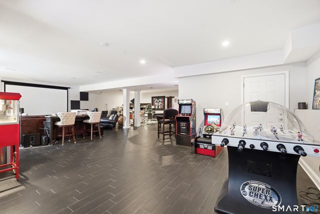 74 Black Rock Turnpike, Redding, CT 06896