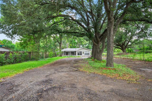 3438 5th Street, Stafford, TX 77477