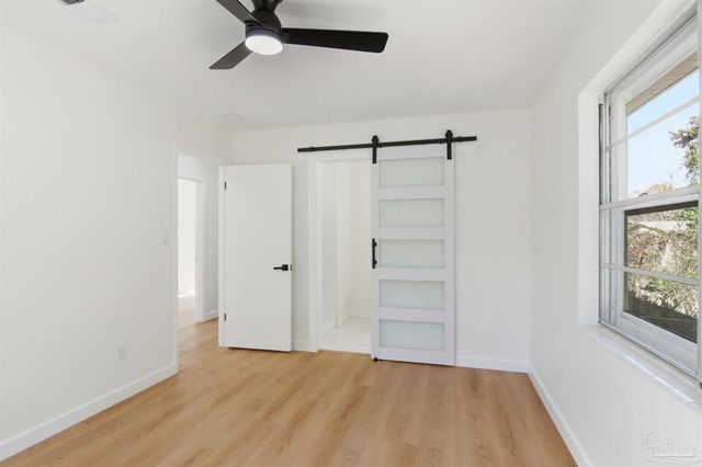 3520 Tide Dr, Pensacola, FL 32504