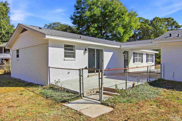 3520 Tide Dr, Pensacola, FL 32504