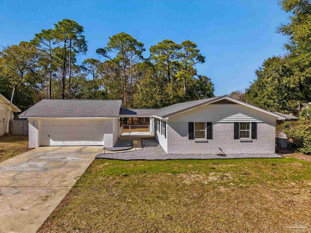 3520 Tide Dr, Pensacola, FL 32504