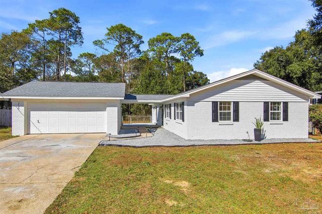 3520 Tide Dr, Pensacola, FL 32504