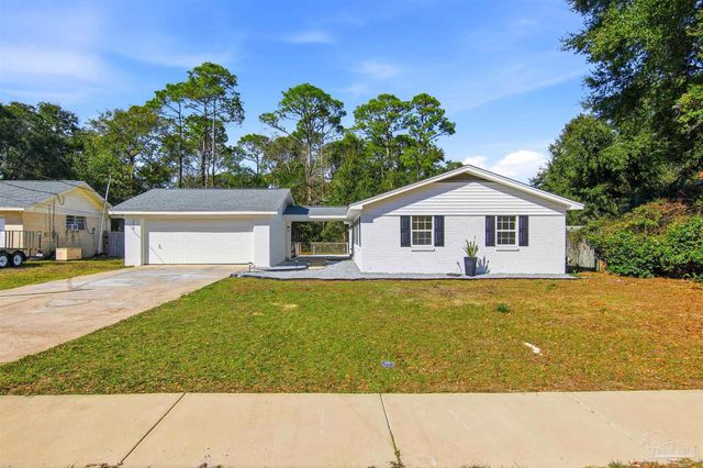 3520 Tide Dr, Pensacola, FL 32504