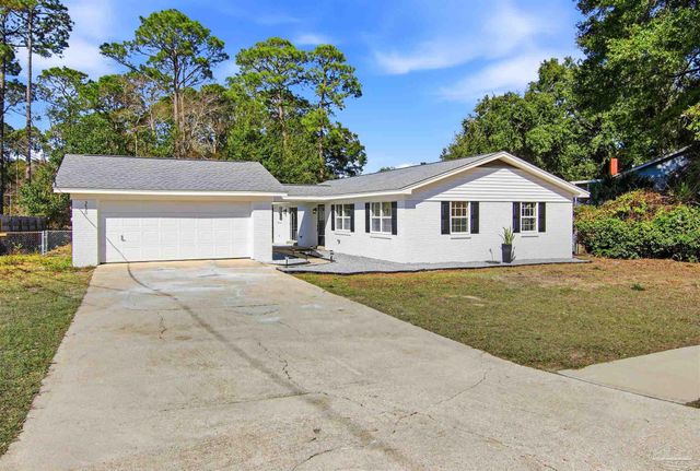3520 Tide Dr, Pensacola, FL 32504