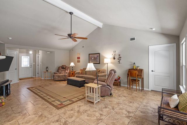 20307 HIGHLAND LAKE DR, Lago Vista, TX 78645