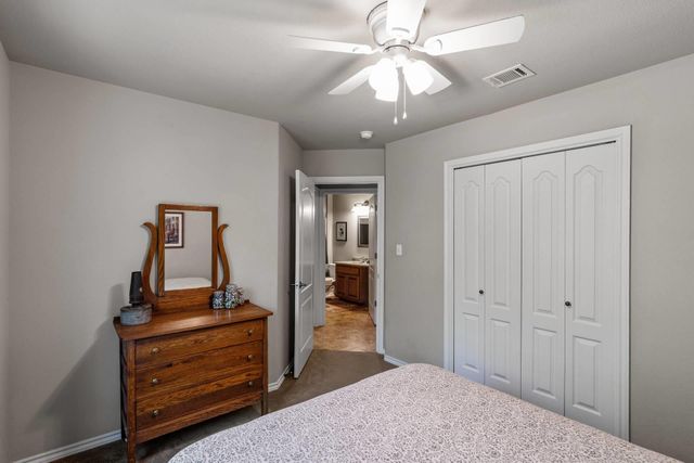 20307 HIGHLAND LAKE DR, Lago Vista, TX 78645