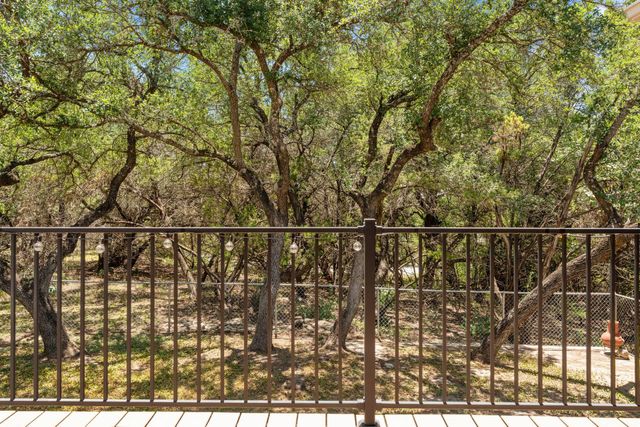 20307 HIGHLAND LAKE DR, Lago Vista, TX 78645