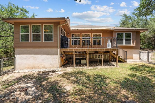 20307 HIGHLAND LAKE DR, Lago Vista, TX 78645