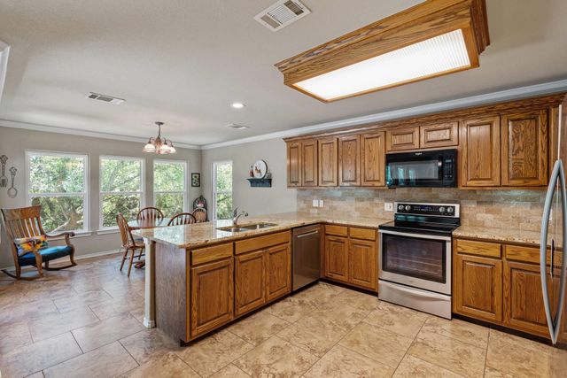 20307 HIGHLAND LAKE DR, Lago Vista, TX 78645