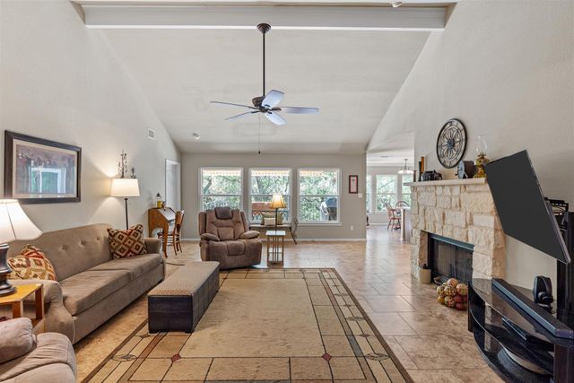 20307 HIGHLAND LAKE DR, Lago Vista, TX 78645