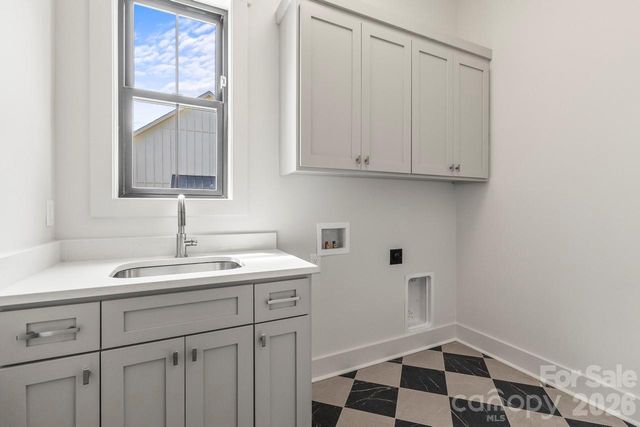 2373 Lee Lawing Road, Lincolnton, NC 28092