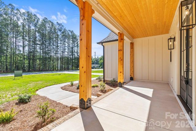 2373 Lee Lawing Road, Lincolnton, NC 28092