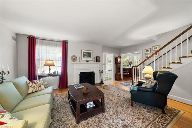 1538 Overbrook Avenue, Winston-salem, NC 27104