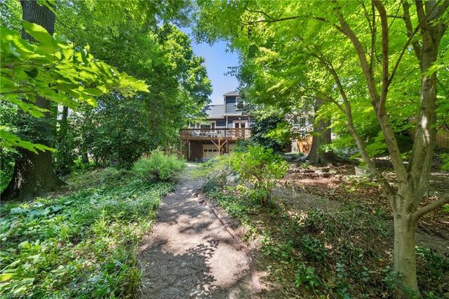 1538 Overbrook Avenue, Winston-salem, NC 27104