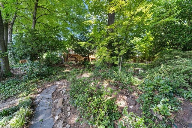 1538 Overbrook Avenue, Winston-salem, NC 27104